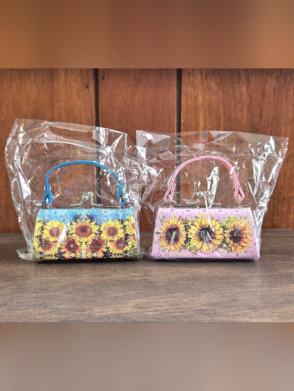 Micro Mini Pocketbook w/Sunflower & Rhinestones - 3 1/2" X 1 3/4" - Choice of 1 - Picture 5 of 5